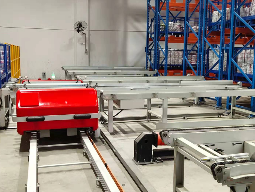 R3系列2000kg級直軌RGV穿梭車